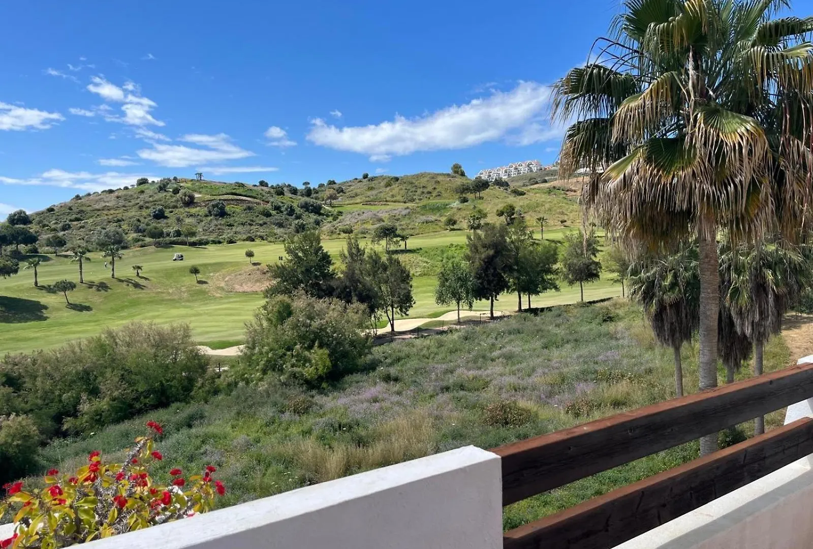 Lets In The Sun -Stunning Front Line Golf Apartment La Cala De Mijas 0*,  Spanien